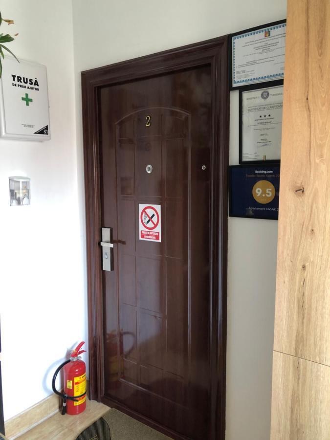Apartament Basak 2 Apartment Deva Exterior photo